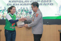 Kapolda NTB, Irjen Pol Djoko Poerwanto di sela-sela acara tatap muka dan pelepasan atlet volleyball Kapolri Cup 2023, di Gedung Presisi Polda NTB, Rabu (2/8/2023).