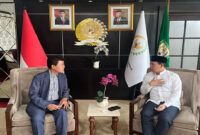 Wakil Ketua DPD RI, Sultan B Najamudin (kanan) saat menerima kunjungan Rektor Kaya University Korea, Mr Lee Sang Hee, di ruang kerjanya, Gedung Nusantara III Komplek Parlemen Senayan, Jakarta, Jumat (25/8/2023).