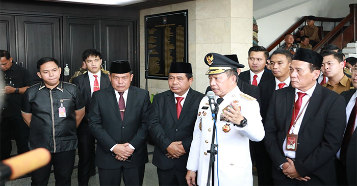 Mendagri, Tito Karnavian saat memberikan keterangan pers usai pelantikan 9 Pj Gubernur. 