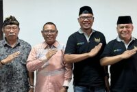 Pengurus DPP ASLI dan Pengrakse Agung MAS fose bersama Pj Sekda NTB.