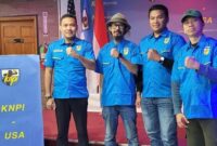 Ketua Badan Perwakilan KNPI USA, Firsta Satia Utomo saat fose bersama.