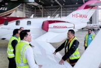 Ketua MPR RI, Bambang Soesatyo saat mengunjungi hanggar MJets, di Bangkok, Senin (27/11/2023).
