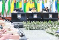 Mendagri Tito Karnavian saat memimpin Rapat Koordinasi (Rakor) Pengendalian Inflasi Daerah yang berlangsung secara hybrid dari Gedung Sasana Bhakti Praja (SBP) Kantor Kemendagri, Jakarta Pusat, Senin (8/1/2024).