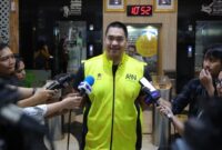Menpora RI, Dito Ariotedjo saat diwawncarai awak media.