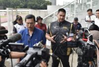 Menpora RI, Dito Ariotedjo dan Ketum PB PASI, Luhut Binsar Pandjaitan saat memberikan keterangan pers.