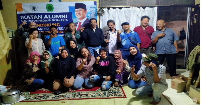 Panitia Simposium IKA Dosq 16 Jakarta fose bersama usai musyawarah.