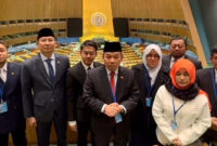 Ketua Fraksi PKS DPR RI, Jazuli Juwaini pose bersama di sela-sela memimpin Delegasi Fraksi PKS mendatangi Markas PBB di New York, Amerika Serikat.