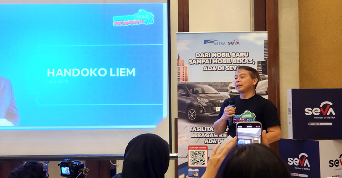 Chief Executive Officer (CEO) SEVA, Handoko Liem saat menyampaikan optimis penjualan mobil dan kebutuhan pembiayaan dana tunai meningkat pada bulan Ramadan dan menjelang Lebaran Idul Fitri 1446 Hijri.