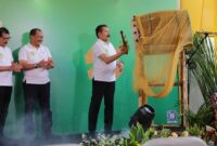 Jaksa Agung, ST Burhanuddin, saat membuka secara resmi Bazar Ramadan 2025, yang ditandai dengan pemukulan bedug secara simbolis, di Halaman Utama Kantor Kejagung, Rabu (19/3/2025).