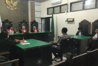 Suasana sidang kasus dugaan penipuan dan penggelapan, di PN Mataram, Kamis (18/12/2025).