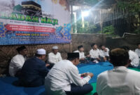 Anggota DPR RI Fraksi NasDem, H. Fauzan Khalid saat menemui Calon Jemaah Haji (CJH) di Desa Penimbung, Kecamatan Gunungsari, Kabupaten Lombok Barat (Lobar), pada Ahad (12/4/2026).