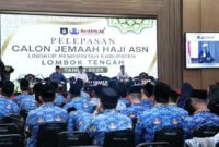 Suasana pelepasan sebanyak 68 CJH dari kalangan ASN lingkup Pemkab Lombok Tengah.