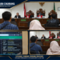 Suasana sidang perkara tindak pidana khusus Nomor 247/Pid.Sus/2026/PN Ckr terhadap terdakwa ST Rogaya binti H. Rofiun dengan agenda pembacaan putusan sela oleh Majelis Hakim PN Cikarang, pada Senin (20/7/2026).